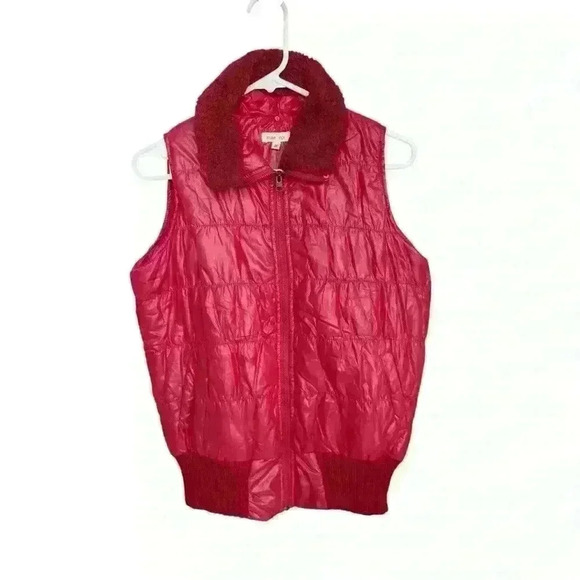 Millie Épie Jackets & Blazers - Millie épie vest size M red detachable collar